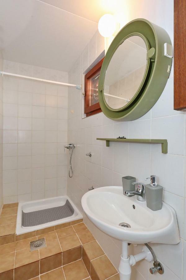 Apartments Golub นิน ภายนอก รูปภาพ