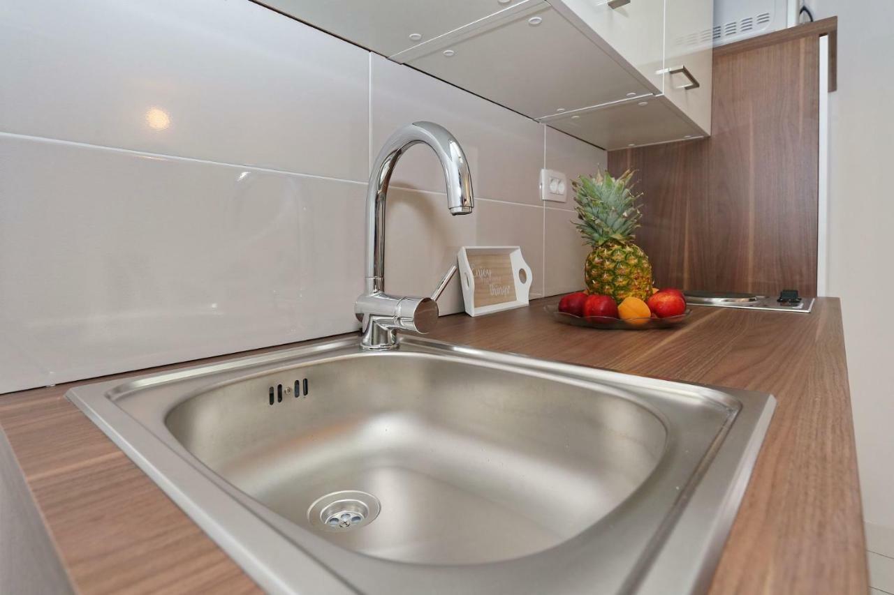 Apartments Golub นิน ภายนอก รูปภาพ