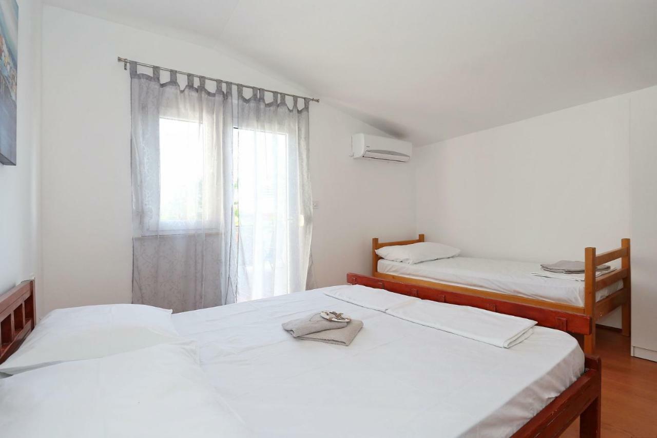 Apartments Golub นิน ภายนอก รูปภาพ